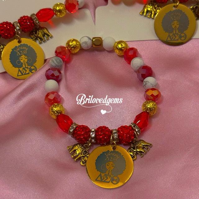 Sisterhood ΔΣΘ Handmade Divine 9 Beaded Charm Bracelet